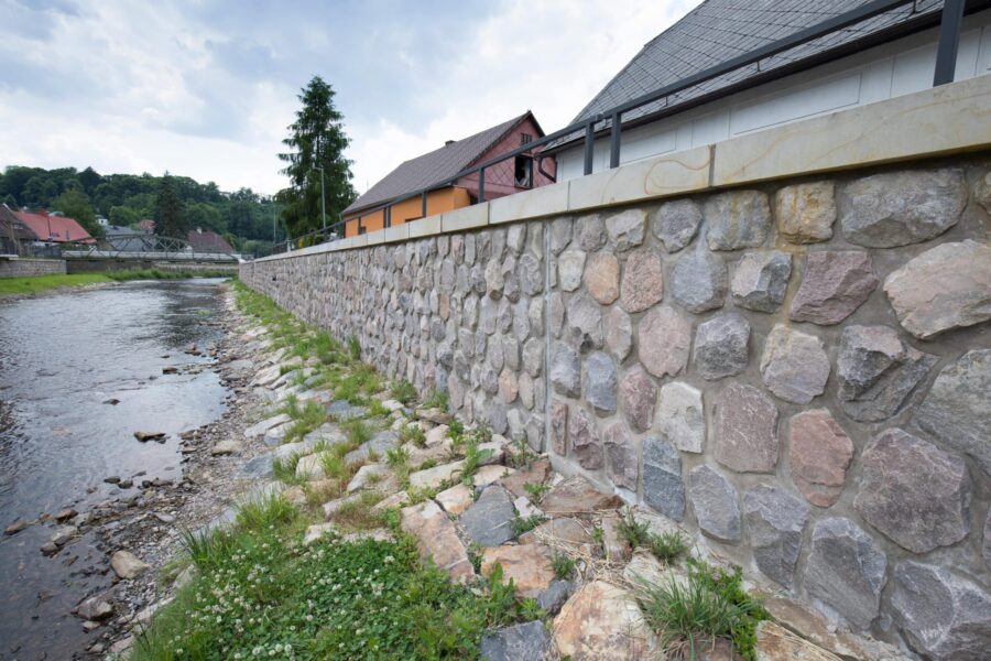 sickinger_bau_mauer_überschwemmung_hochwasser